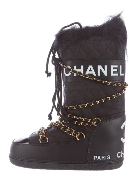 chanel fur boots